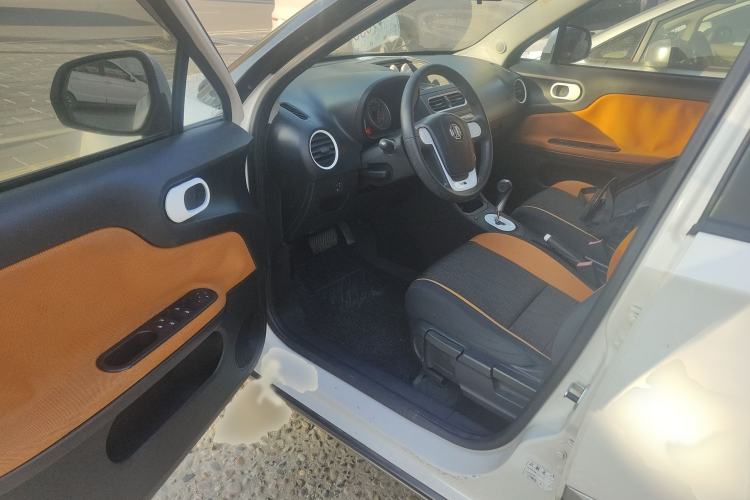 Used MG 3SW 2015 1.5L AMT Elite Version