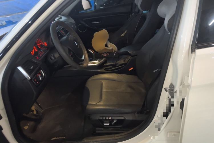 TDK.VehicleDetails.img