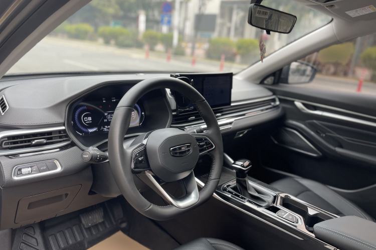 Used Geely Auto Emgrand 2023 4th Generation Champion Edition 1.5L CVT Prestige Model
