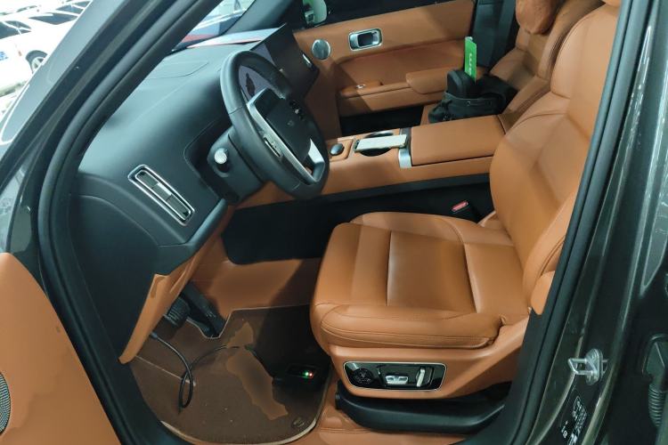 Used Li Auto L7 2023 Air model
