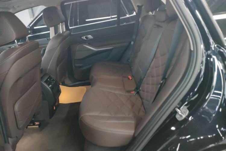 Used BMW X5 2022 Restyled xDrive 30Li M Sport Package
