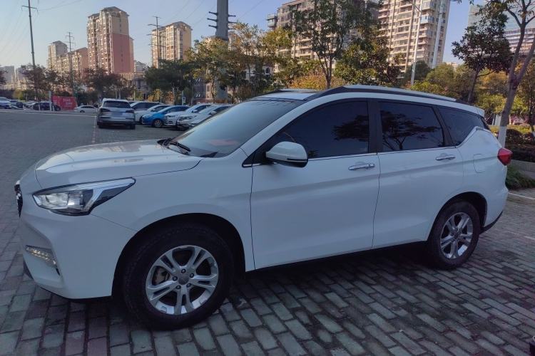 Used Haval M6 2017 1.5T Automatic Two-Wheel Drive Elite Model
