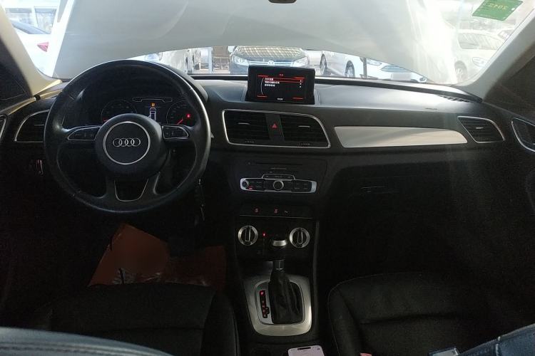 Used Audi Q3 2016 30 TFSI Collector's Edition Comfort Model
