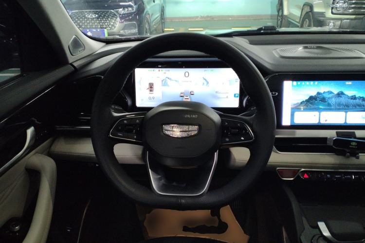 Used Geely Auto Monjaro L 2023 2.0TD High-Power Automatic Two-Wheel Drive Flagship Version
