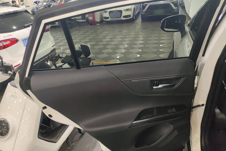 Used Toyota Venza 2022 2.0L CVT Two-Wheel Drive Prestige Edition
