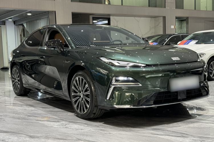 Used  Galaxy 8 2025 130km EM-i Flagship Edition
