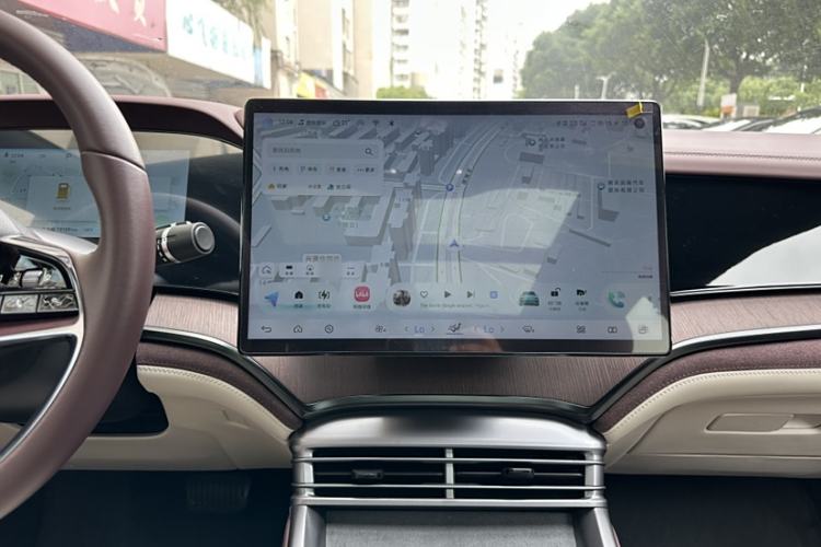 Used BYD Seal 2023 DM-i 1.5L 121km Prestige Model
