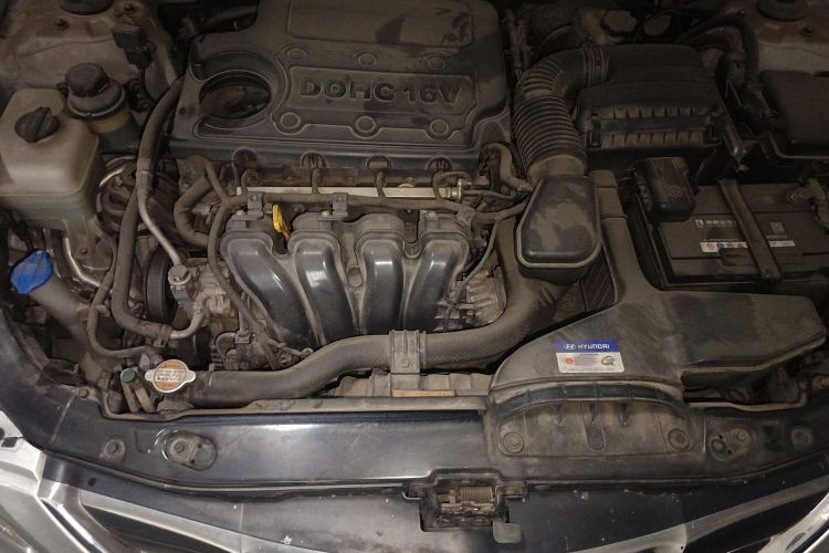 Used Hyundai Sonata 2011 2.0L Automatic Luxury Edition
