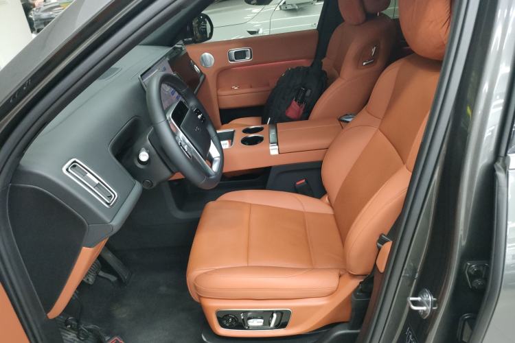 Used Li Auto L8 2025 Pro Smart Refresh Edition