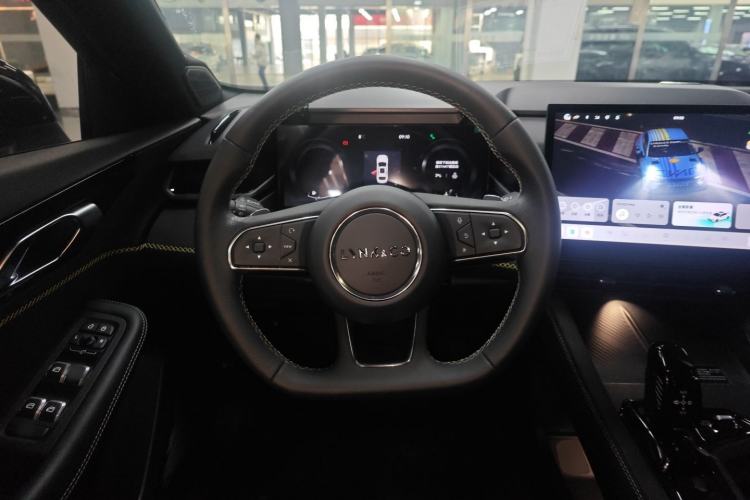 Used Lynk & Co 03 2023 1.5TD DCT JingPro
