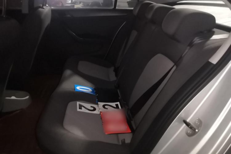 Used Skoda Rapid 2013 1.6L Automatic Enjoyment Model
