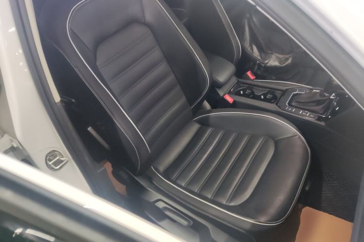 Used Volkswagen Lamando 2021 280TSI DSG Luxury Phantom Edition
