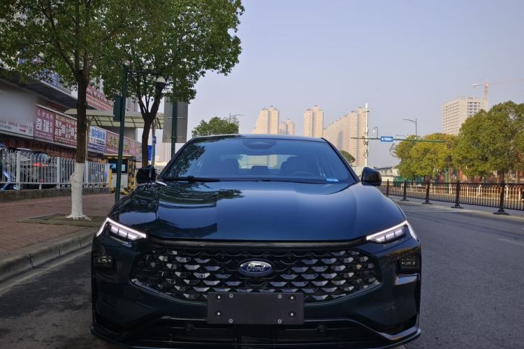 Used Ford Mondeo 2023 1.5T E-Hybrid ST-Line
