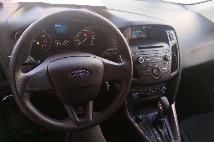 Used Ford Focus 2015 Hatchback 1.6L Automatic Comfort Model