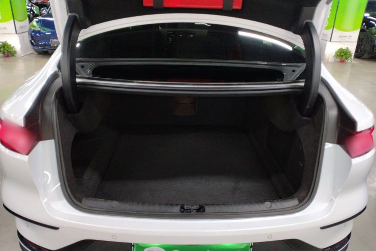 Used BYD Han 2023 DM-i Champion Edition 121KM Prestige Model
