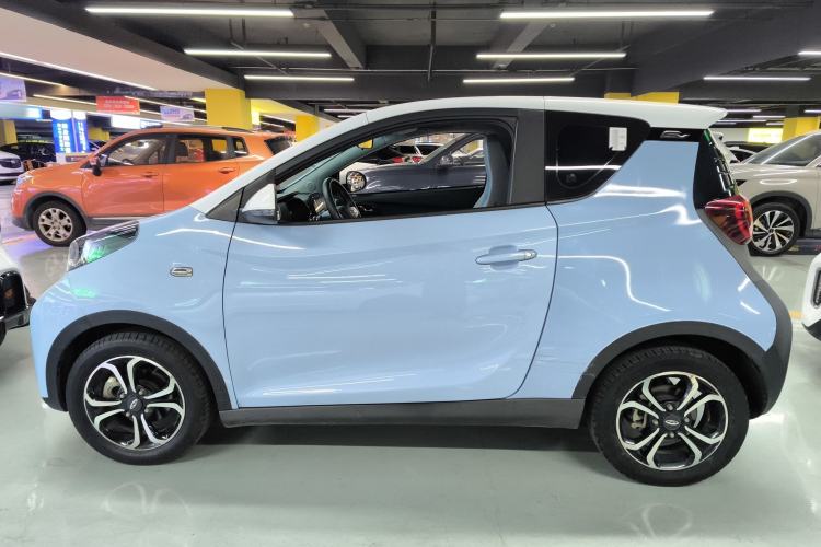 Used Chery Little Ant 2022 300 000 Yuan "Ant Fan" Edition "Extra Sweet" Version Lithium Iron Phosphate 29.2 kWh 30 kW 301 km