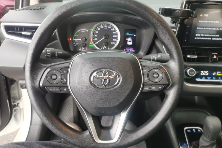 Used Toyota Corolla 2021 Dual-Motor 1.8L E-CVT Elite Edition
