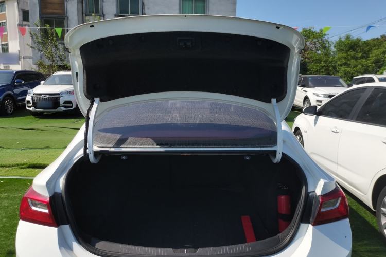 Used Chevrolet Malibu XL 2016 1.5T Dual-Clutch Enjoyment Edition
