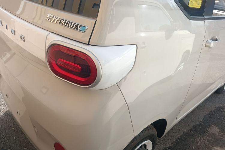 TDK.VehicleDetails.img