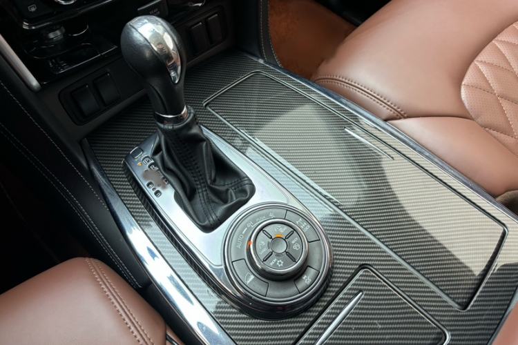 Used Nissan Patrol 2019 Y62 4.0L SE-T1 Middle East
