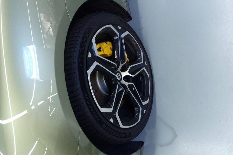 Used  SU7 2024 Four-Wheel Drive Ultra-Long Range Advanced Intelligent Driving Max Edition
