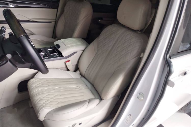 Used Buick GL8 2022 ES Landtrek 653T Comfort Edition
