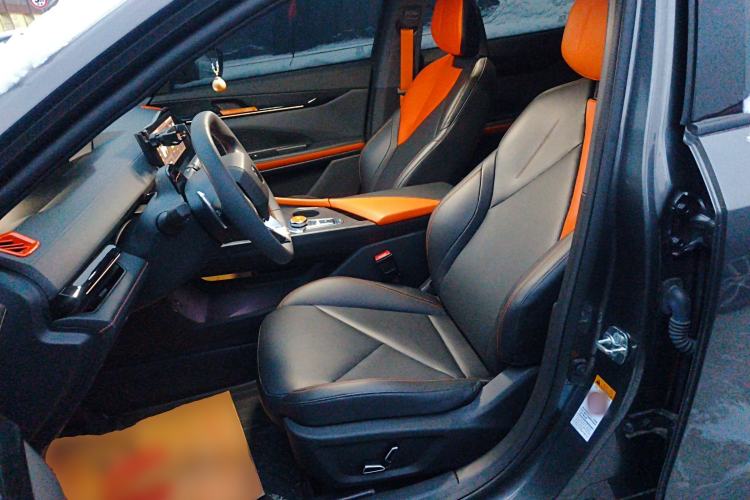 Used Changan UNI-V 2022 1.5T Prestige Version