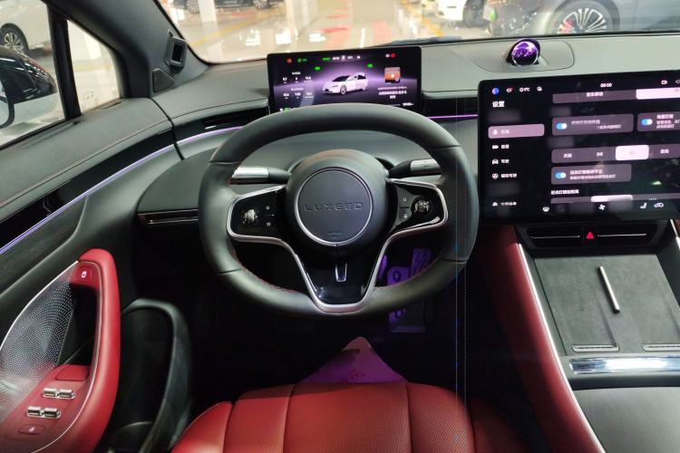 Used Hima Luxeed S7 2024 Max Rear-Drive Long-Range Intelligent Driving Version