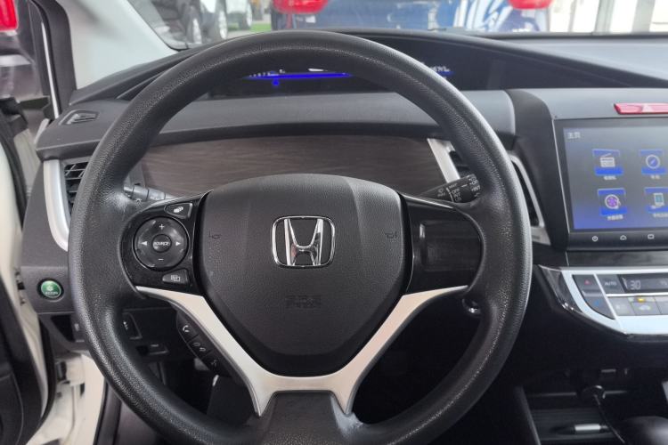 Used Honda Jade 2016 1.8L Automatic Comfort Elite Version 5 Seats
