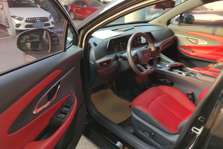 Used Changan UNI-T 2020 1.5T Prestige Version
