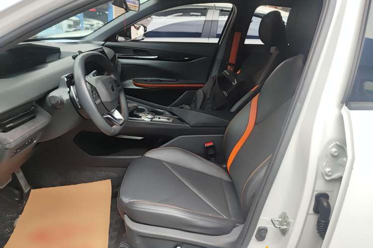 Used Changan UNI-V 2022 1.5T Sport Edition
