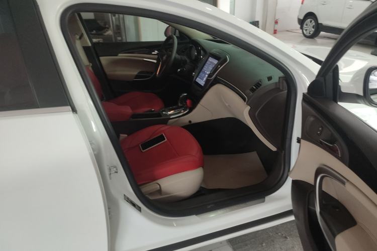 Used Buick Regal 2015 2.0L Leading Fashion Edition
