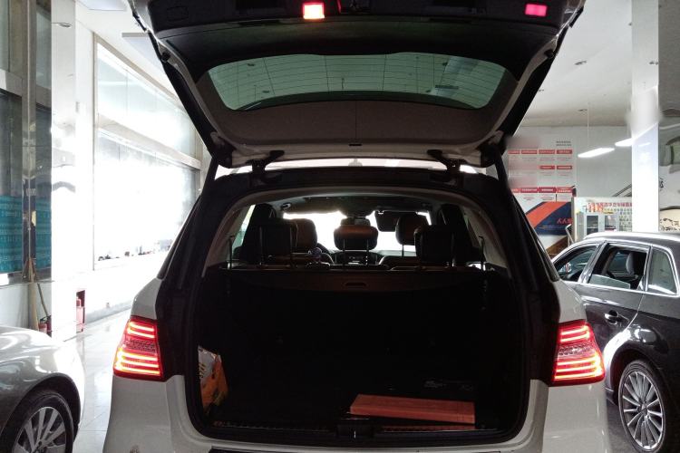 Used Mercedes-Benz M-Class 2014 ML 320 4MATIC
