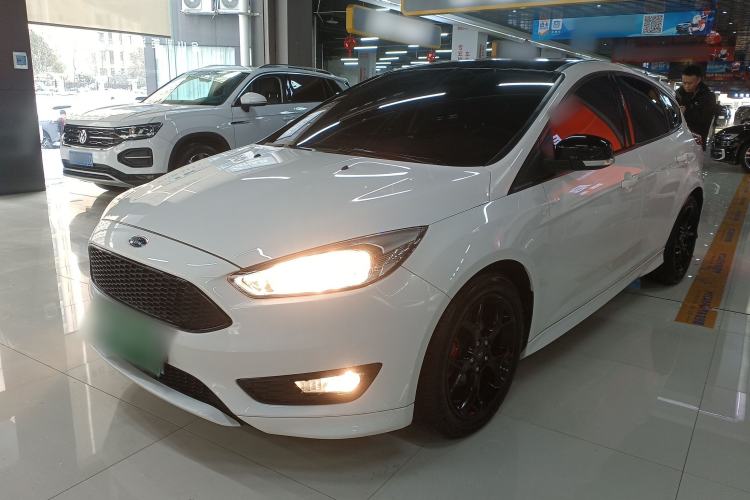 Used Ford Focus 2017 1.5T CTCC White and Black Limited Edition