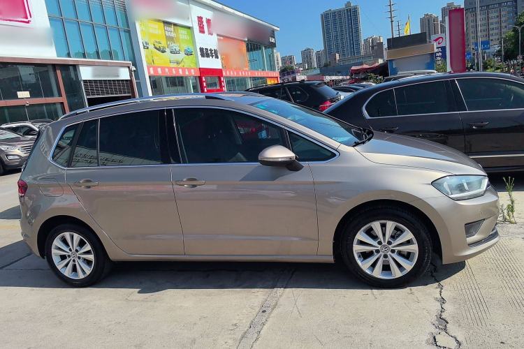 Used Volkswagen Golf Sportsvan 2016 230TSI Automatic Trend Edition
