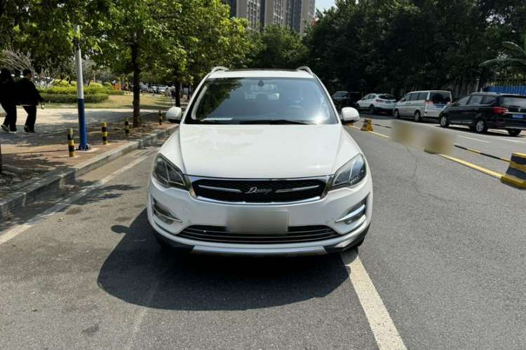 Used Zotye Domy X5 2017 Upgraded Model 1.5T CVT ZhiXian Edition
