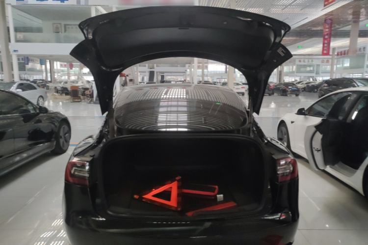 Used Tesla Model 3 2022 Rear-Wheel-Drive Version
