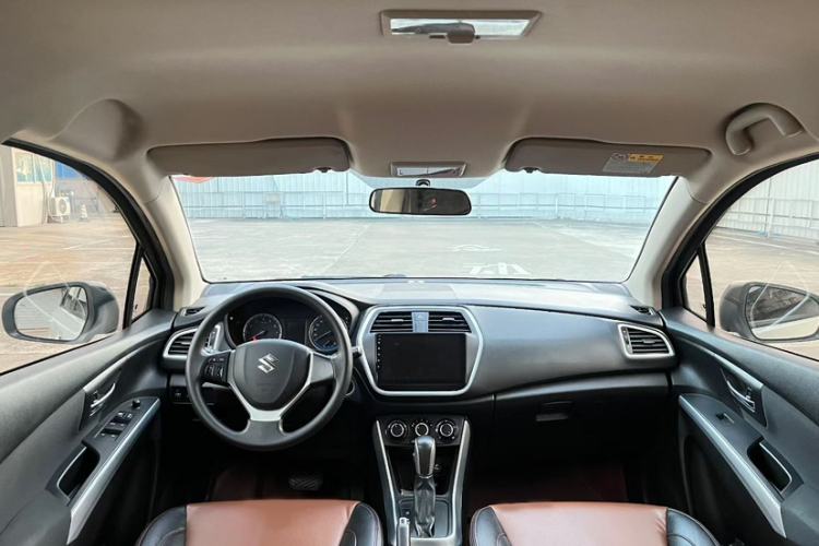 Used Suzuki S-Cross 2014 1.6L CVT Two-Wheel Drive Entry Model
