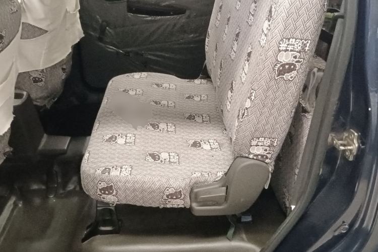 Used Wuling Hongguang 2014 1.5L Base Version
