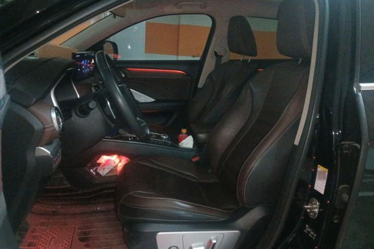 Used Wey VV6 2020 2.0T Two-Wheel Drive Smart Protection+