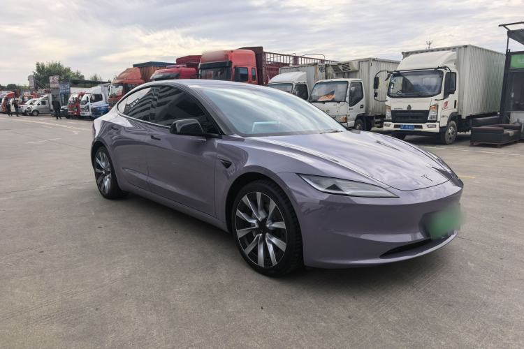 Used Tesla Model 3 2023 Rear-Wheel-Drive Version
