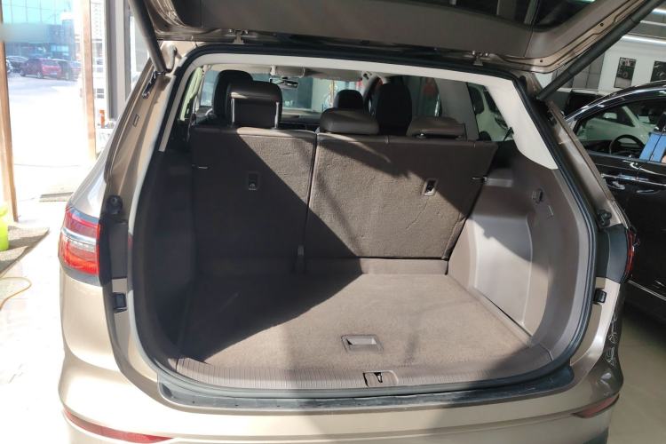 Used Volkswagen Viloran 2020 330TSI Luxury Edition