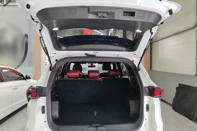 Used JETOUR X70 PLUS 2023 1.5T DCT Brave PLUS 5-Seater
