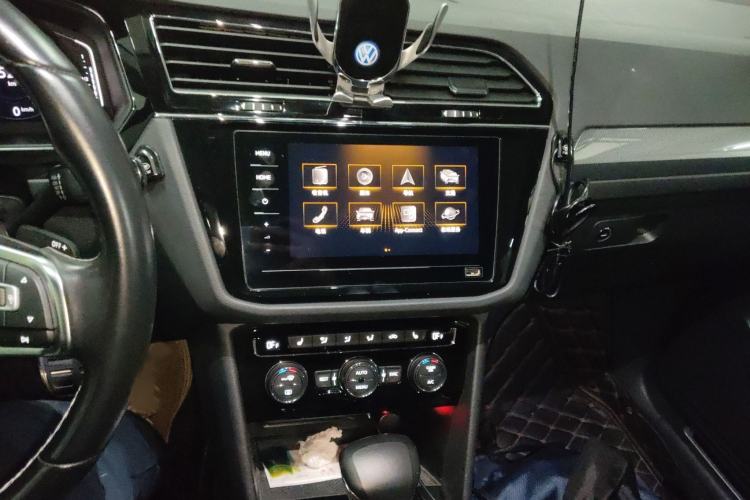 Used Volkswagen Tiguan L 2021 330TSI Automatic Two-Wheel Drive R-Line Flagship Edition
