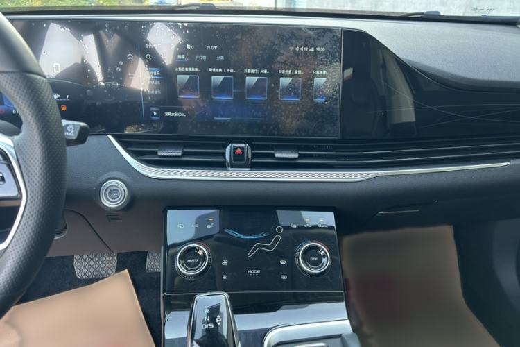 Used Bestune B70 2023 Third Generation 1.5T Automatic Enjoyment Version
