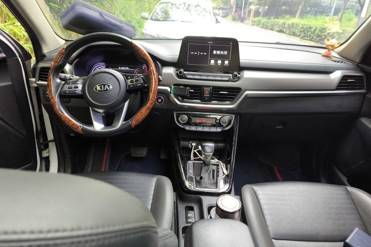 Used Kia Sportage R 2018 2.0L Automatic Smart Luxury Version China V Standard
