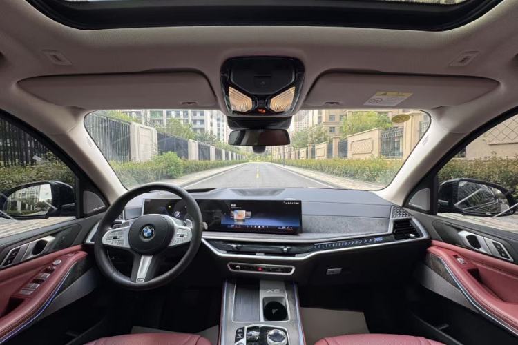 Used BMW X5 2023 xDrive 30Li Luxury M Sport Night Edition Package
