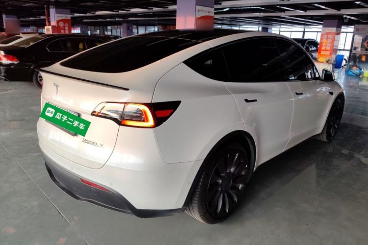 Used Tesla Model Y 2022 Performance High-Performance All-Wheel-Drive Version
