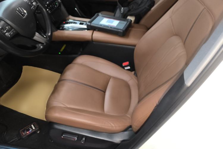 Used Honda UR-V 2020 370TURBO Four-Wheel Drive Premium Edition
