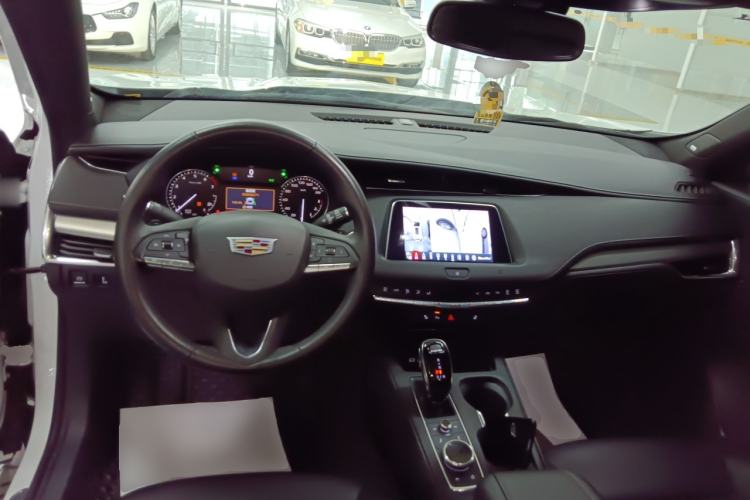 Used Cadillac XT4 2021 28T Two-Wheel Drive Leading Version
